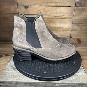 Fly London Suede Leather Goring Ankle Boots Wote Gray Womens US 9-9.5